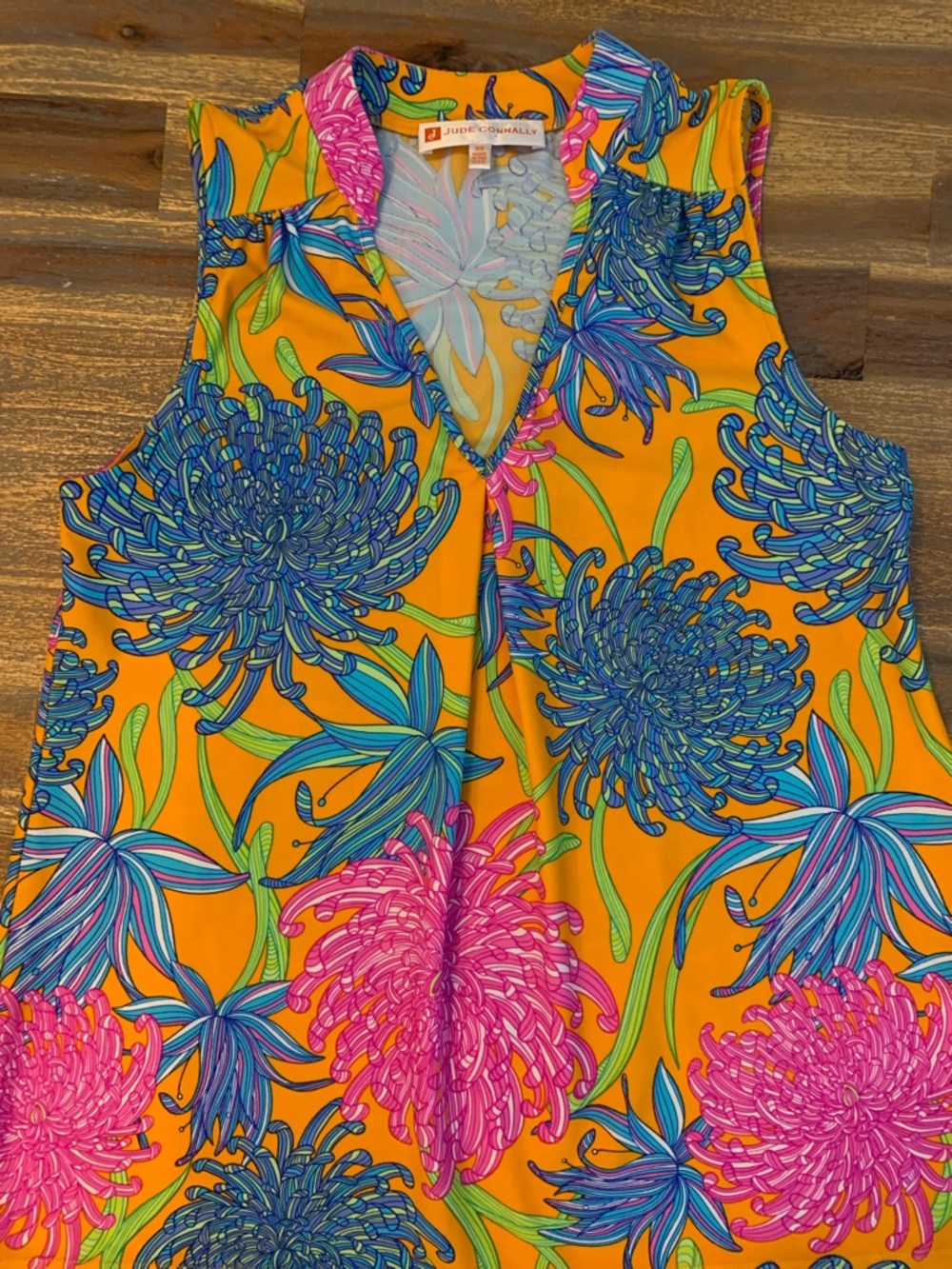 Jude Connally XS sleeveless floral top.